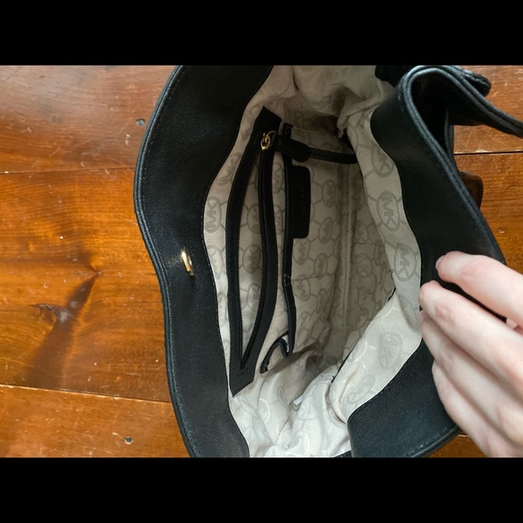 Michael Kora Hamilton LG NS Tote Black - Picture 6 of 7